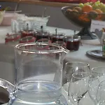 Konukevi Und Weingasthof Schwarzer Adler Wiesenbronn