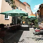 Konukevi Und Weingasthof Schwarzer Adler