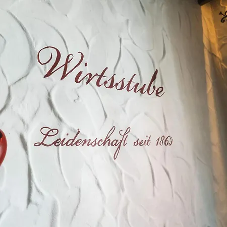 Und Weingasthof Schwarzer Adler Wiesenbronn
