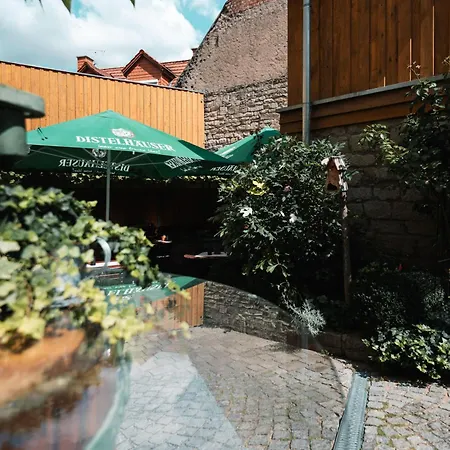 Penzion Und Weingasthof Schwarzer Adler Wiesenbronn