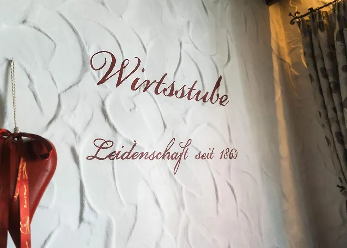 Und Weingasthof Schwarzer Adler Wiesenbronn